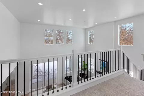 Entry Way - 1823 Bluegrass Ave, Sandpoint, ID 83864 photo 2 of 2