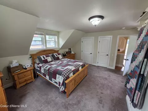 Bedroom - 120 Main St, Wardner, ID 83837 photo 1 of 6