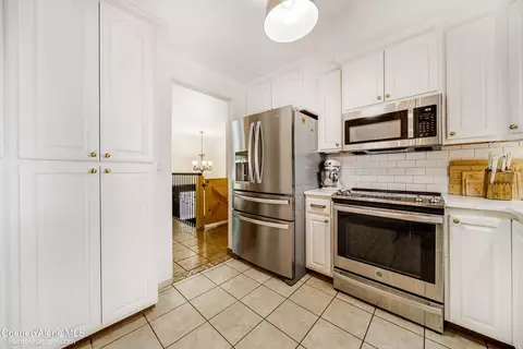 Kitchen - 716 E 20th Ave, Post Falls, ID 83854 photo 5 of 5