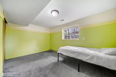 Bedroom - 716 E 20th Ave, Post Falls, ID 83854 photo 5 of 6