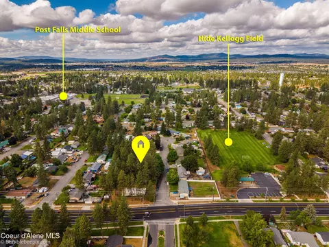 View/Area - 716 E 20th Ave, Post Falls, ID 83854 photo 1 of 7