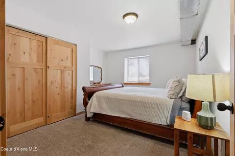Bedroom - 2128 E Shoshone Ave, Athol, ID 83801 photo 4 of 8