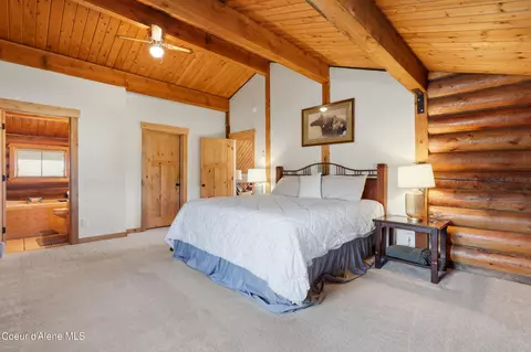 Bedroom - 2128 E Shoshone Ave, Athol, ID 83801 photo 2 of 8