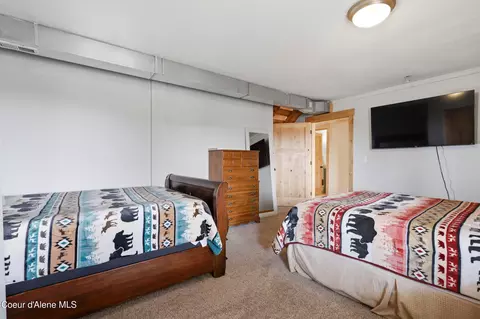 Bedroom - 2128 E Shoshone Ave, Athol, ID 83801 photo 6 of 8