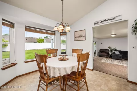 Dining - 2473 N Bunchgrass Dr, Post Falls, ID 83854 photo 2 of 2
