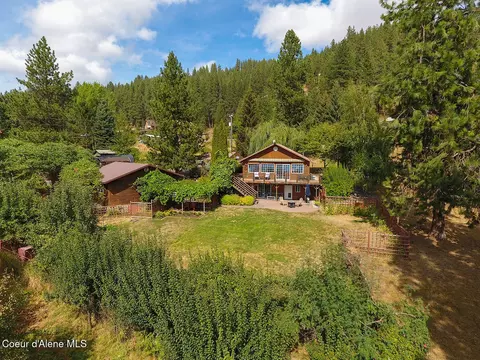 Exterior - 1700 E Russell Rd, Harrison, ID 83833 photo 10 of 28