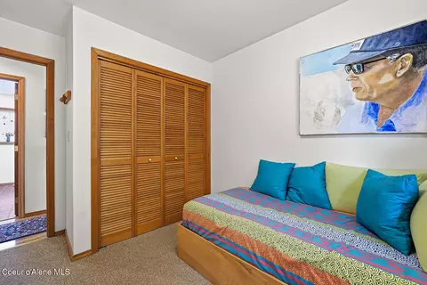 Bedroom - 1700 E Russell Rd, Harrison, ID 83833 photo 4 of 7
