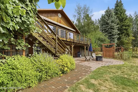 Exterior - 1700 E Russell Rd, Harrison, ID 83833 photo 15 of 28