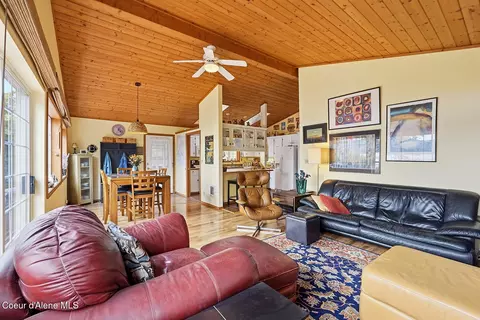 Living - 1700 E Russell Rd, Harrison, ID 83833 photo 4 of 4