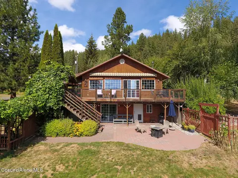 Exterior - 1700 E Russell Rd, Harrison, ID 83833 photo 6 of 28
