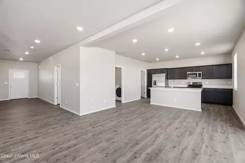 Entry Way - 4526 E Rare Fox Ave, Post Falls, ID 83854 photo 2 of 2