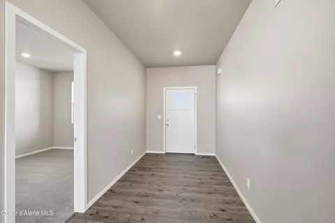 Entry Way - 4526 E Rare Fox Ave, Post Falls, ID 83854 photo 1 of 2