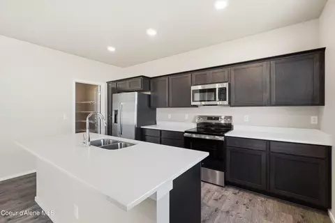 Kitchen - 4526 E Rare Fox Ave, Post Falls, ID 83854 photo 3 of 3