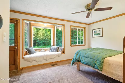Bedroom - 633 Old Mill Rd, Samuels, ID 83862 photo 2 of 3