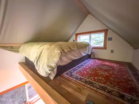 Bedroom - 633 Old Mill Rd, Samuels, ID 83862 photo 3 of 3