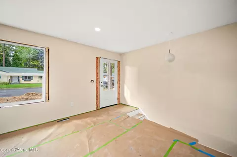 Living - 4733 E Alpine Dr, Post Falls, ID 83854 photo 1 of 6