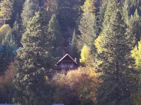 Exterior - 93 Blue Jay Dr, Sagle, ID 83860 photo 1 of 2