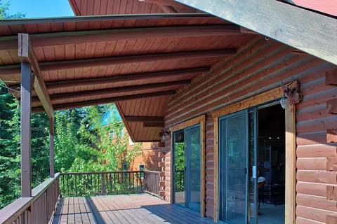 Exterior - 93 Blue Jay Dr, Sagle, ID 83860 photo 2 of 2