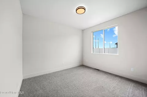 Bedroom - 6482 W Constantine Ln, Rathdrum, ID 83858 photo 2 of 8