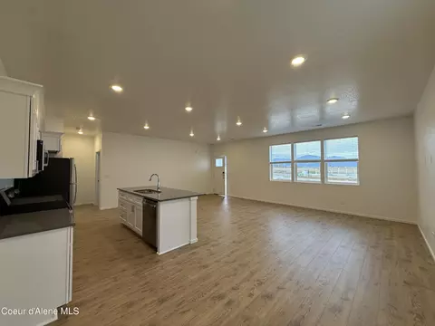 Living - 5262 E Aquila Ave, Post Falls, ID 83854 photo 3 of 3