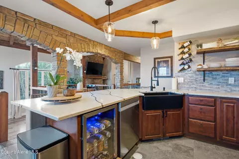 Kitchen - 101 Spring View Ln, Sagle, ID 83860 photo 4 of 4