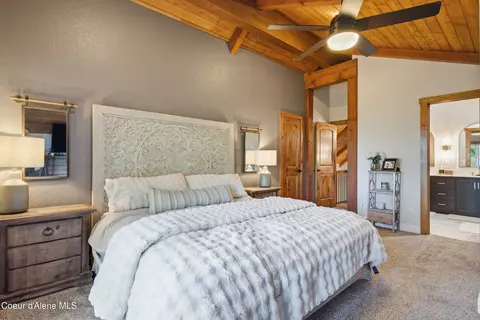 Bedroom - 101 Spring View Ln, Sagle, ID 83860 photo 3 of 5