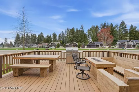 Exterior - 966 E Hurricane Dr, Hayden, ID 83835 photo 3 of 12
