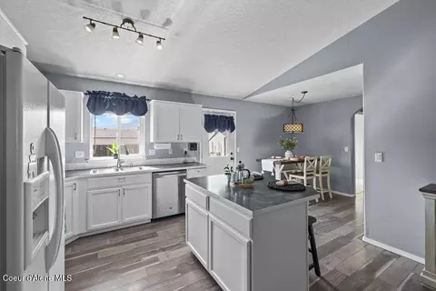 Kitchen - 1241 E Mesquite Ct, Post Falls, ID 83854 photo 2 of 3