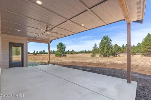 Exterior - 26979 Asulkan St, Athol, ID 83801 photo 4 of 6