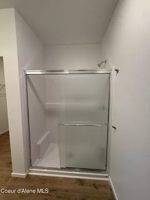 Bath - 5258 E Antares Ln, Post Falls, ID 83854 photo 6 of 7