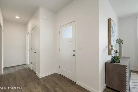 Entry Way - 5258 E Antares Ln, Post Falls, ID 83854 photo 1 of 1
