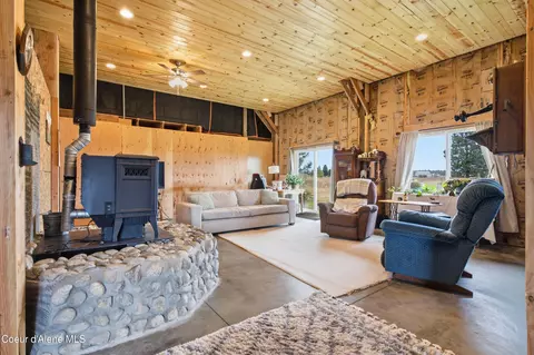 Living - 2455 E War Eagle Ave, Athol, ID 83801 photo 1 of 4