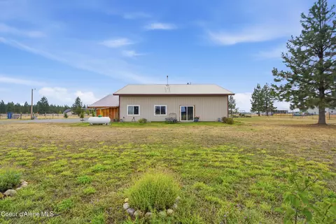 Exterior - 2455 E War Eagle Ave, Athol, ID 83801 photo 8 of 12