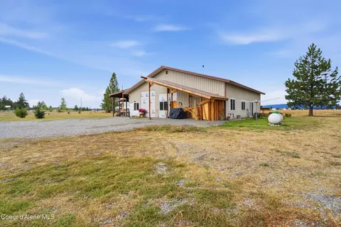 Exterior - 2455 E War Eagle Ave, Athol, ID 83801 photo 2 of 12