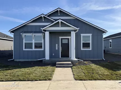 5280 E Aquila Ave, Post Falls, ID 83854