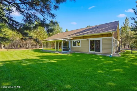 Exterior - 31288 N Sienna Loop, Athol, ID 83801 photo 8 of 10