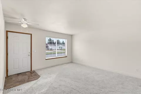 Living - 1003 E Teton Ave, Post Falls, ID 83854 photo 1 of 4