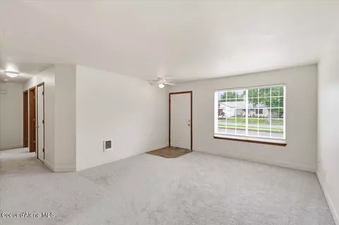 Living - 1003 E Teton Ave, Post Falls, ID 83854 photo 4 of 4