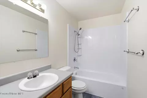 Bath - 1003 E Teton Ave, Post Falls, ID 83854 photo 1 of 1