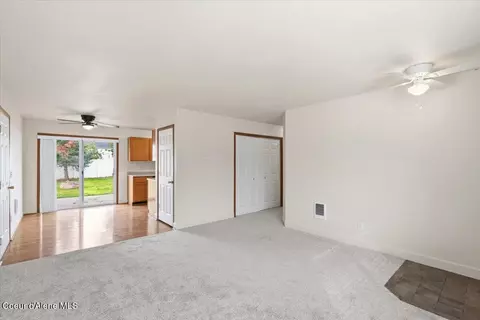 Living - 1003 E Teton Ave, Post Falls, ID 83854 photo 3 of 4
