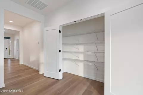 Entry Way - 1127 E Walton Ct, Post Falls, ID 83854 photo 1 of 3