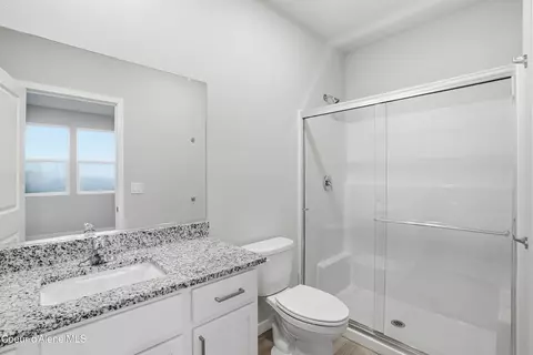 Bath - 4545 E Rare Fox Ave, Post Falls, ID 83854 photo 1 of 1