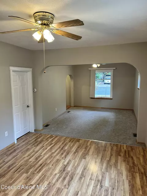 Living - 106 Kellogg Ave, Kellogg, ID 83837 photo 1 of 1