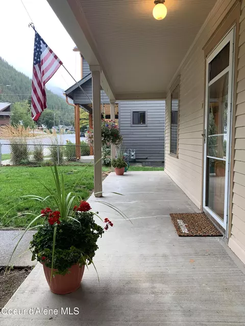Exterior - 106 Kellogg Ave, Kellogg, ID 83837 photo 3 of 3