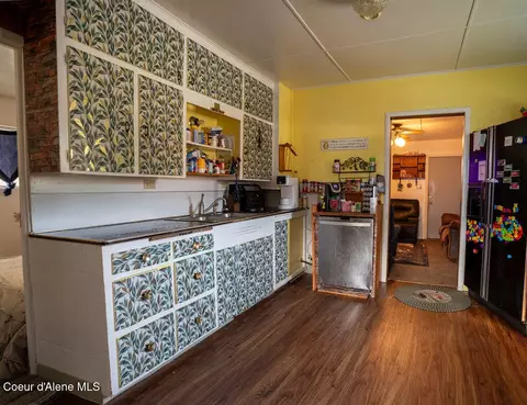 Kitchen - 401 W Mission Ave, Kellogg, ID 83837 photo 1 of 1