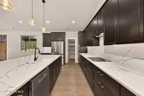 Kitchen - B1l1 Sylvan Rd, Athol, ID 83801 photo 2 of 3