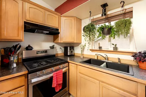 Kitchen - 2526 N Alfalfa Loop, Post Falls, ID 83854 photo 3 of 3