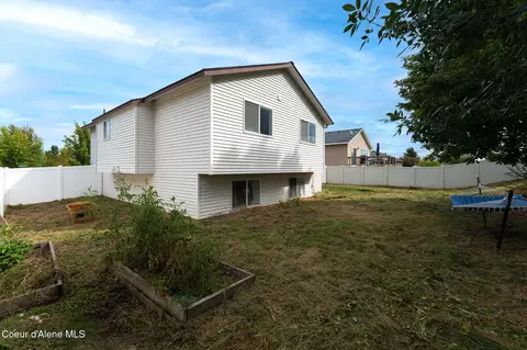 Exterior - 2526 N Alfalfa Loop, Post Falls, ID 83854 photo 6 of 8