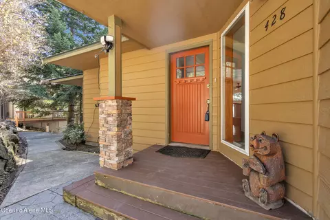 Exterior - 428 E Beachhouse Ln, Harrison, ID 83833 photo 1 of 13