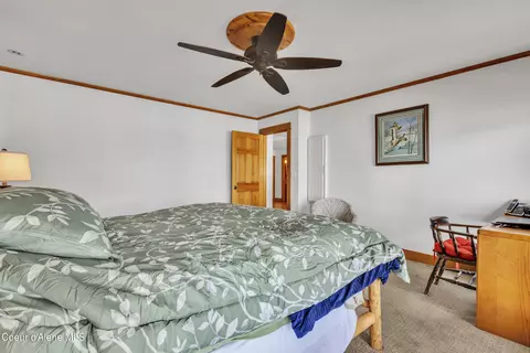 Bedroom - 428 E Beachhouse Ln, Harrison, ID 83833 photo 3 of 6
